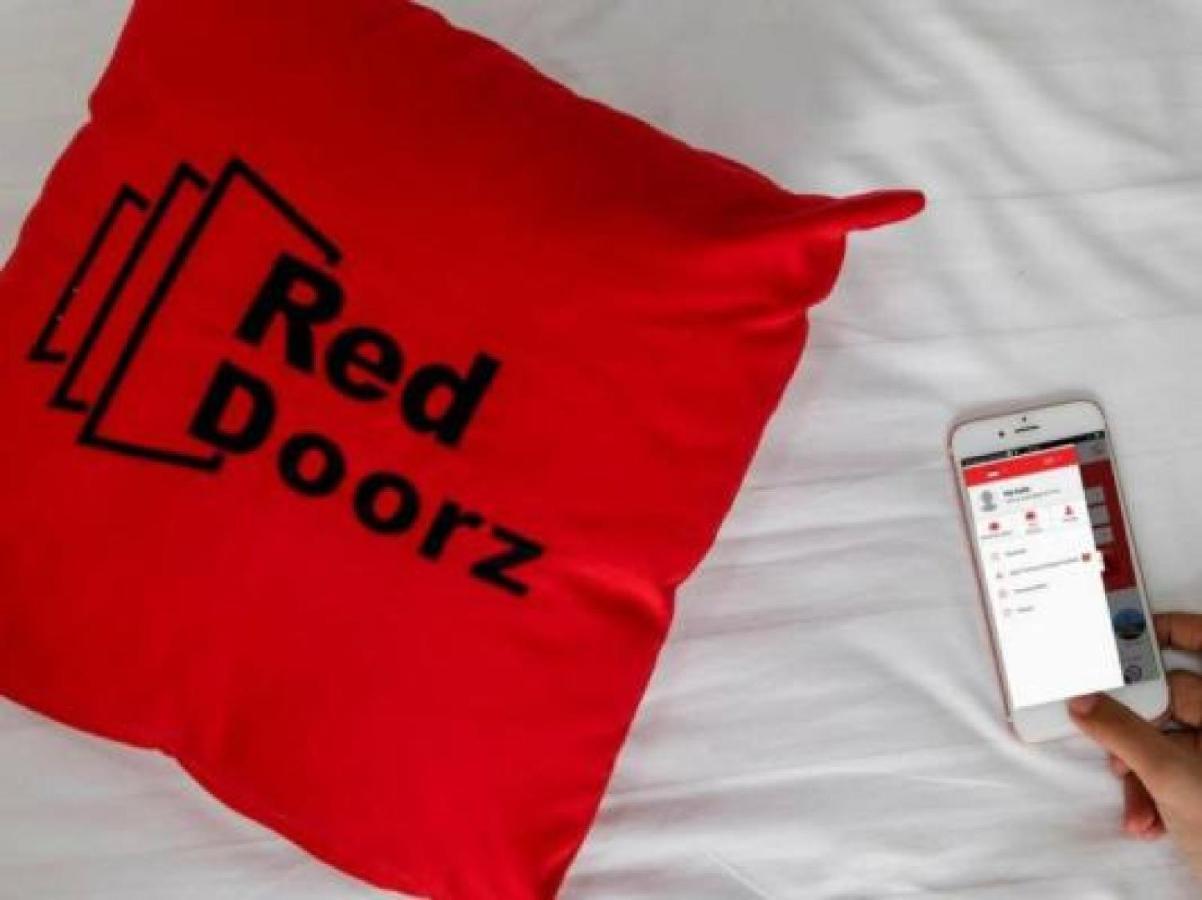 فندق Reddoorz Plus Near Keraton Yogyakarta 2 المظهر الخارجي الصورة